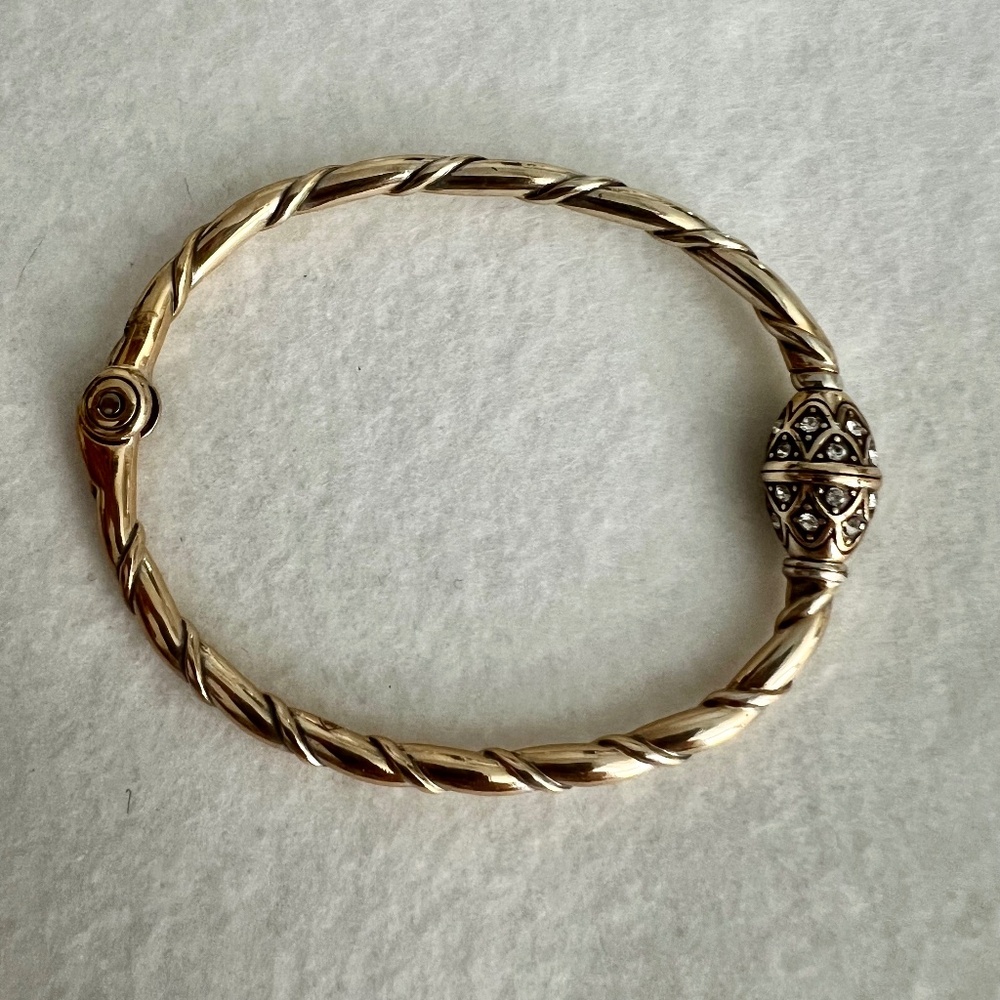 Hard To Find Brighton Goldtone Shimmer Bangle Charm Bracelet